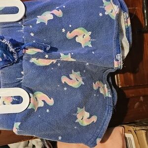 !!. Girls M (5-6) shorts